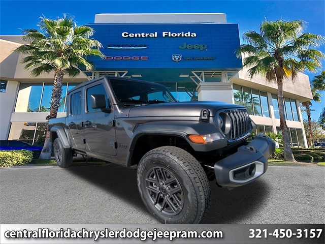 2026 Jeep Gladiator Sport S's photo