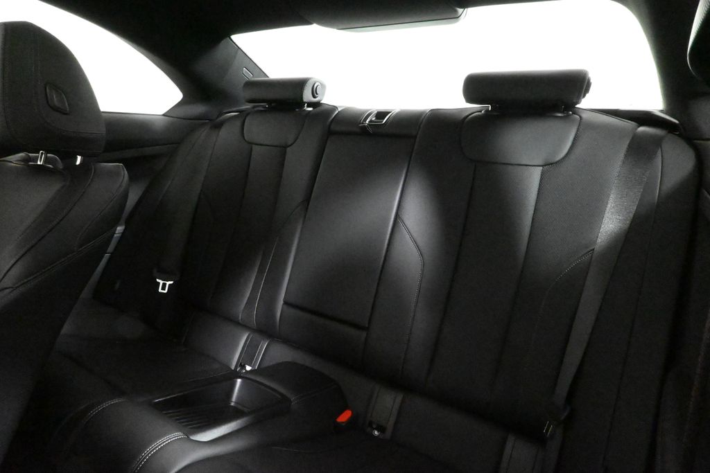 2025 Bmw 230i 230i xDrive photo 4