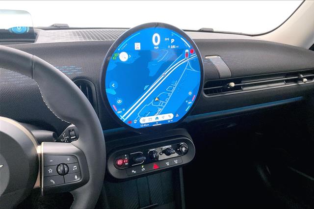 2025 Mini Cooper Hardtop 2 Door Signature photo 5