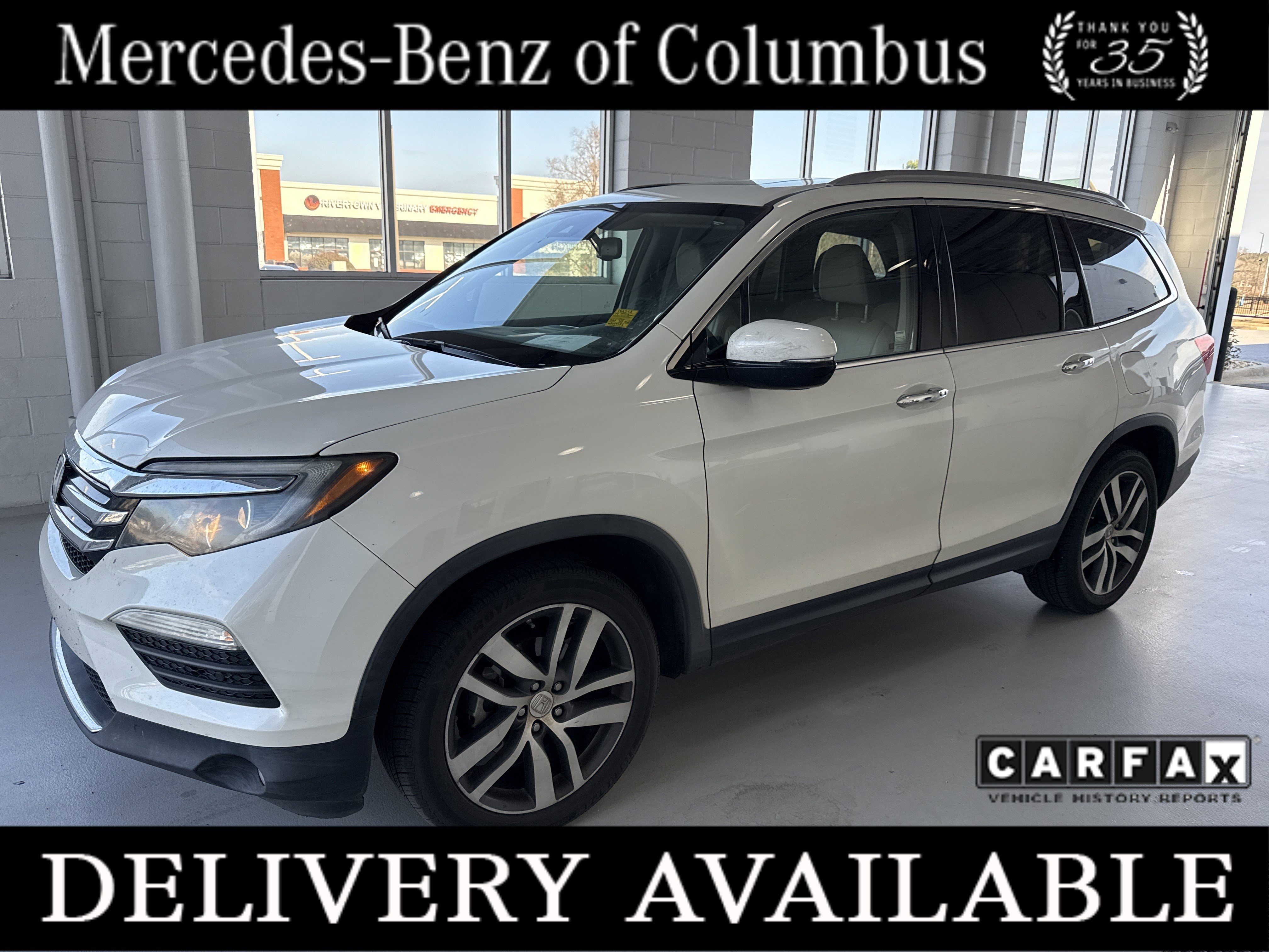 2017 Honda Pilot Touring's photo