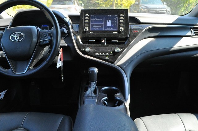 2023 Toyota Camry SE photo 17