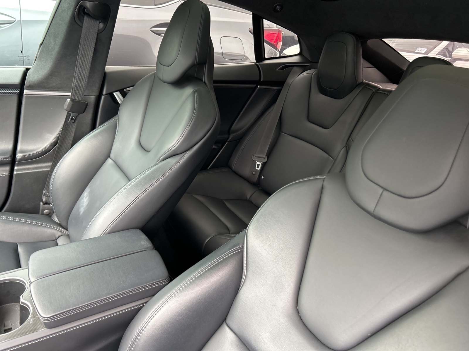 2019 Tesla Model S Performance photo 8
