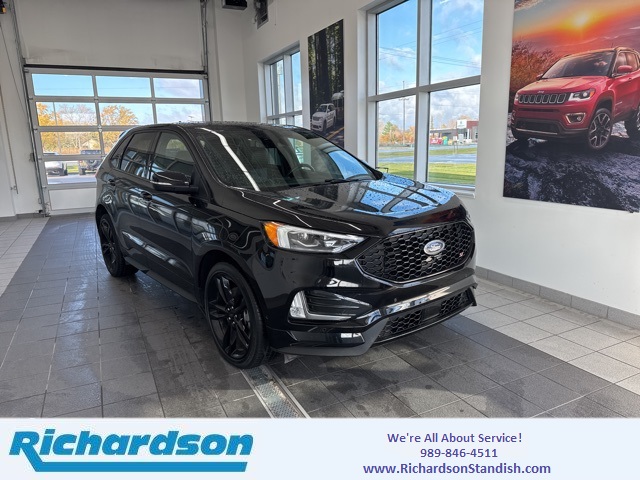 2022 Ford Edge ST's photo