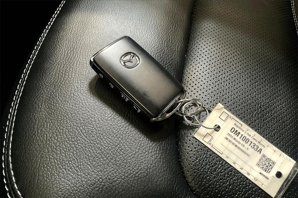 2025 Mazda CX-5 2.5 Premium Plus photo 5