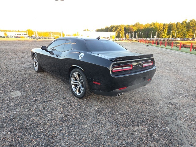 2020 Dodge Challenger GT photo 3