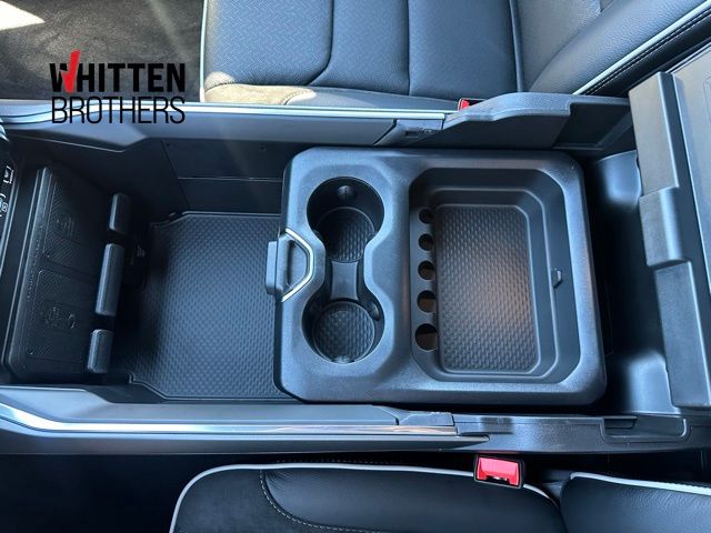 2025 Ram 1500 Laramie photo 25