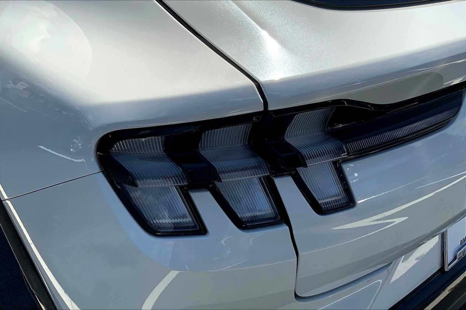 2023 Ford Mustang Mach-E Premium photo 23