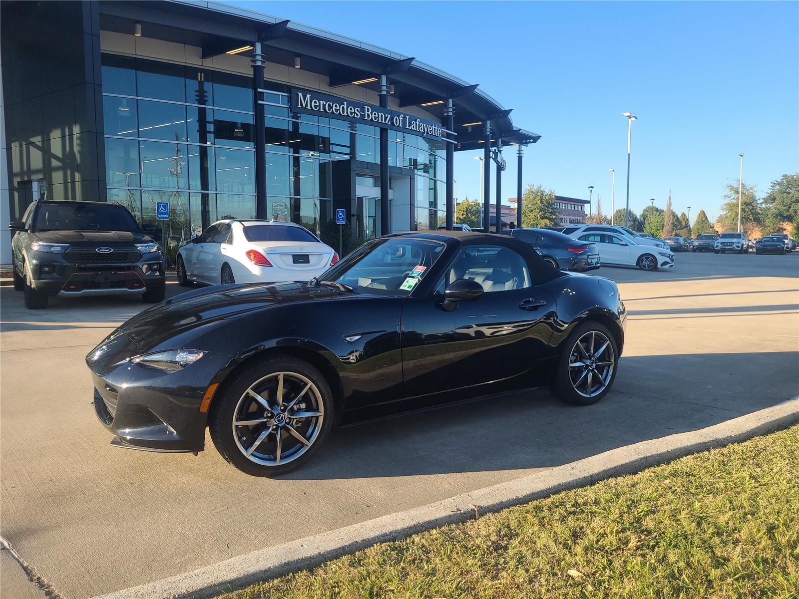2022 Mazda MX-5 Miata Grand Touring's photo