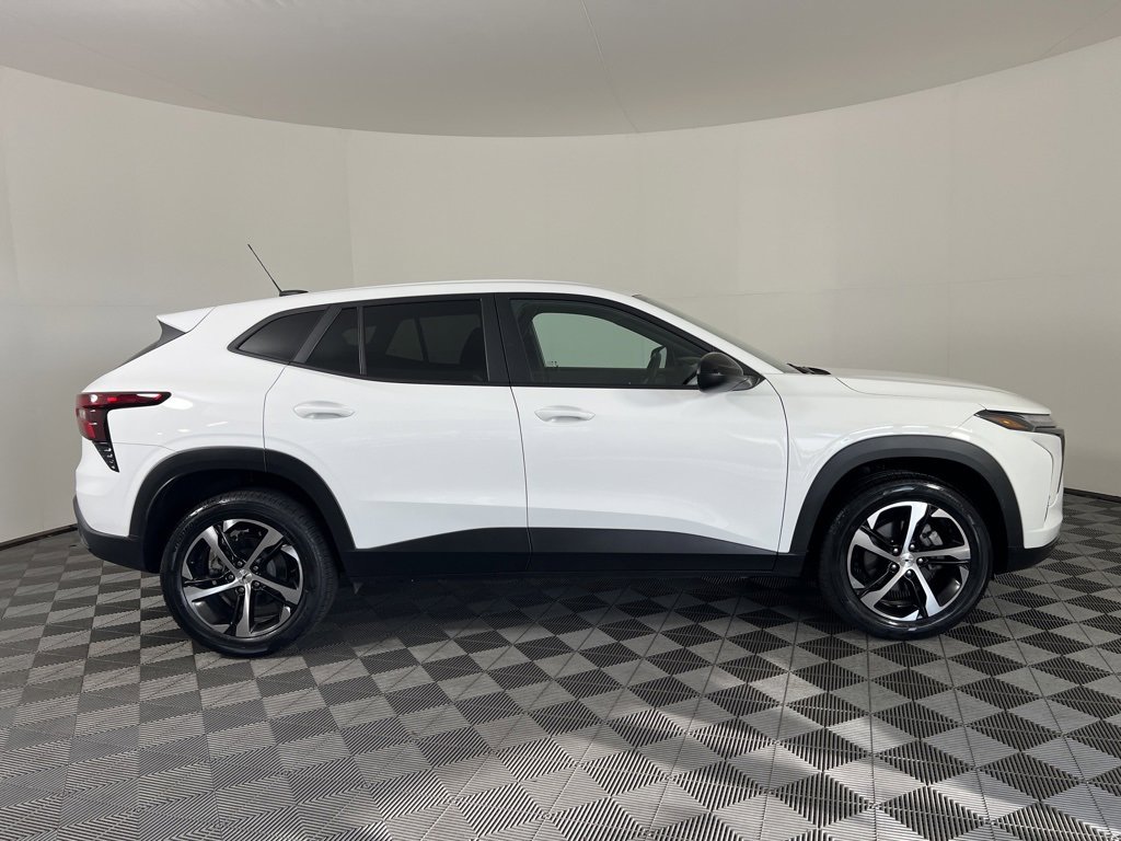 2024 Chevrolet Trax photo 19