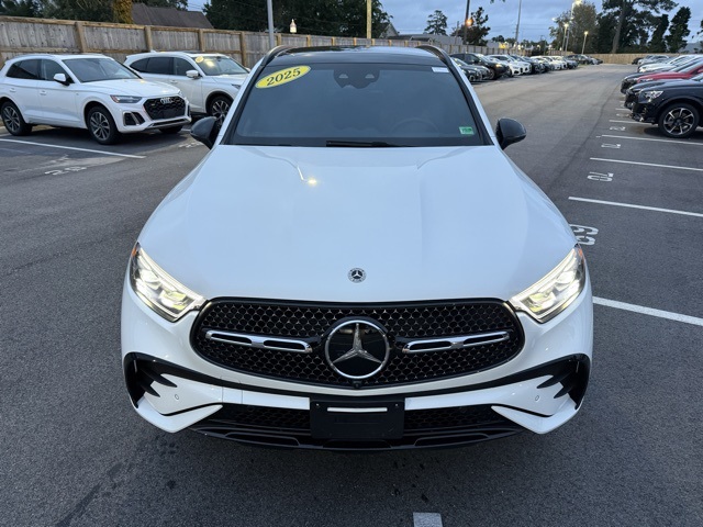 2025 Mercedes Benz GLC 350e 4MATIC photo 4