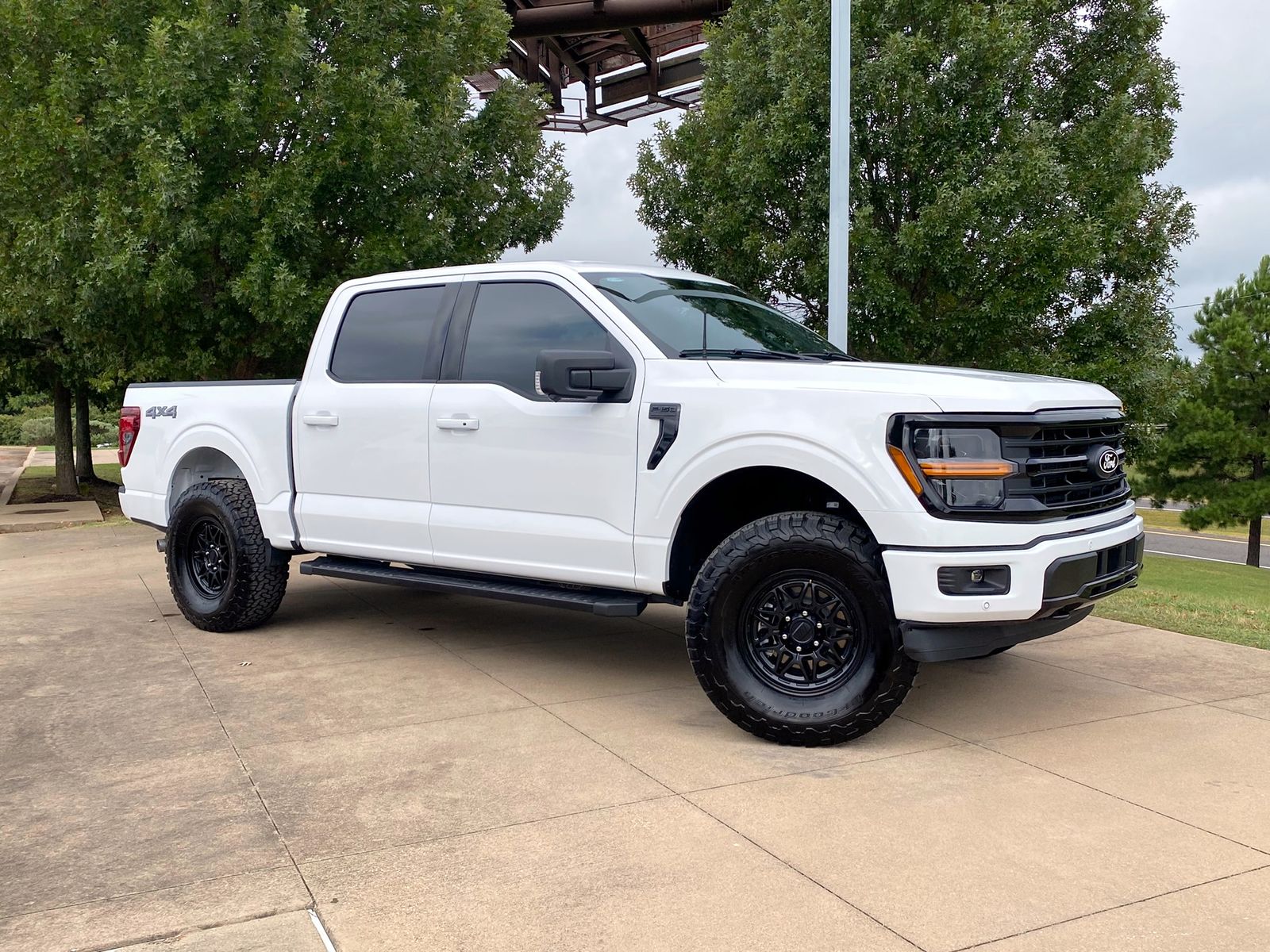 2024 Ford F-150 XLT's photo