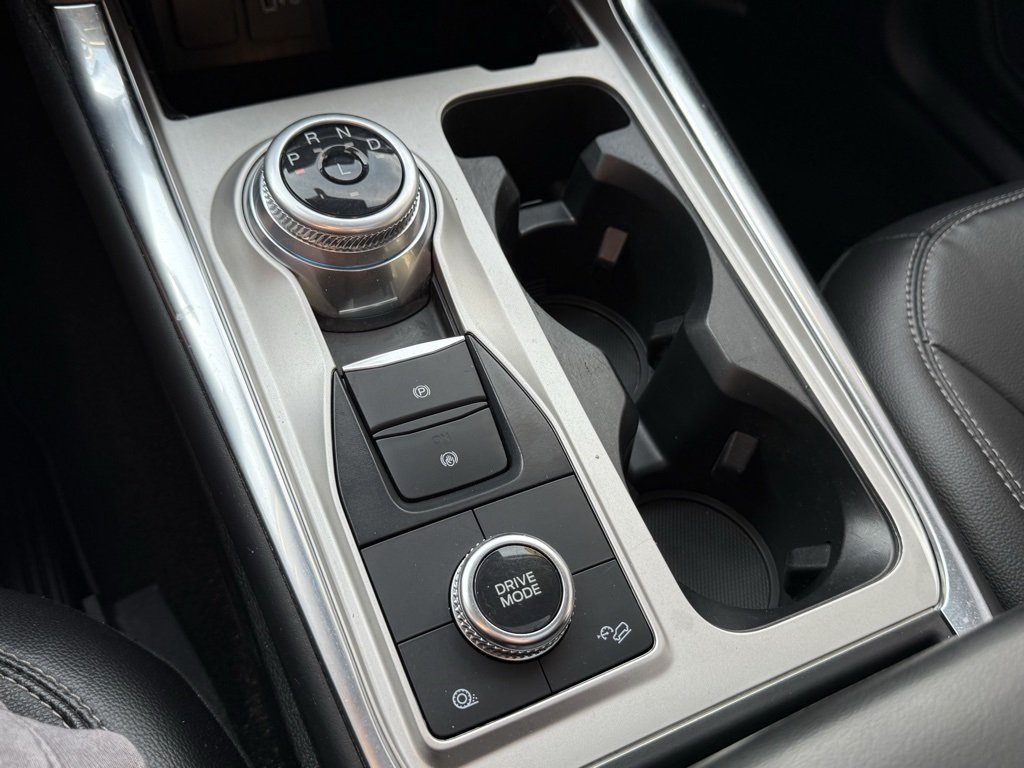 2022 Ford Explorer Limited photo 34