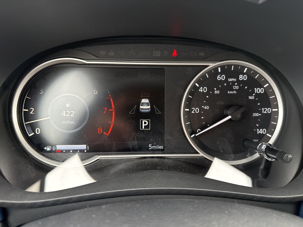 2025 Nissan Versa 1.6 SV photo 19