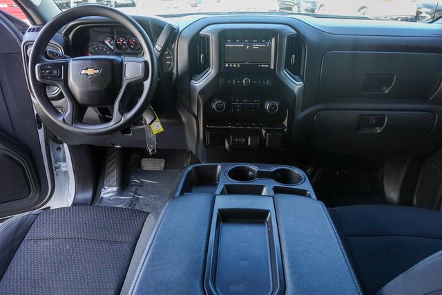 2021 Chevrolet Silverado 1500 Custom photo 26