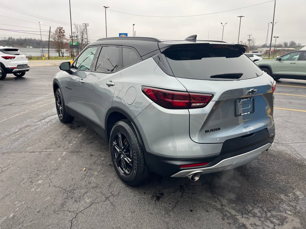 2024 Chevrolet Blazer 2LT photo 3