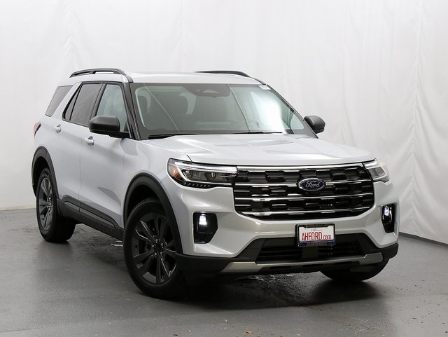 2026 Ford Explorer Active's photo