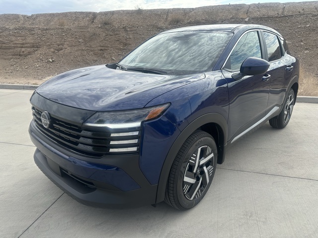 2025 Nissan Kicks SV's photo