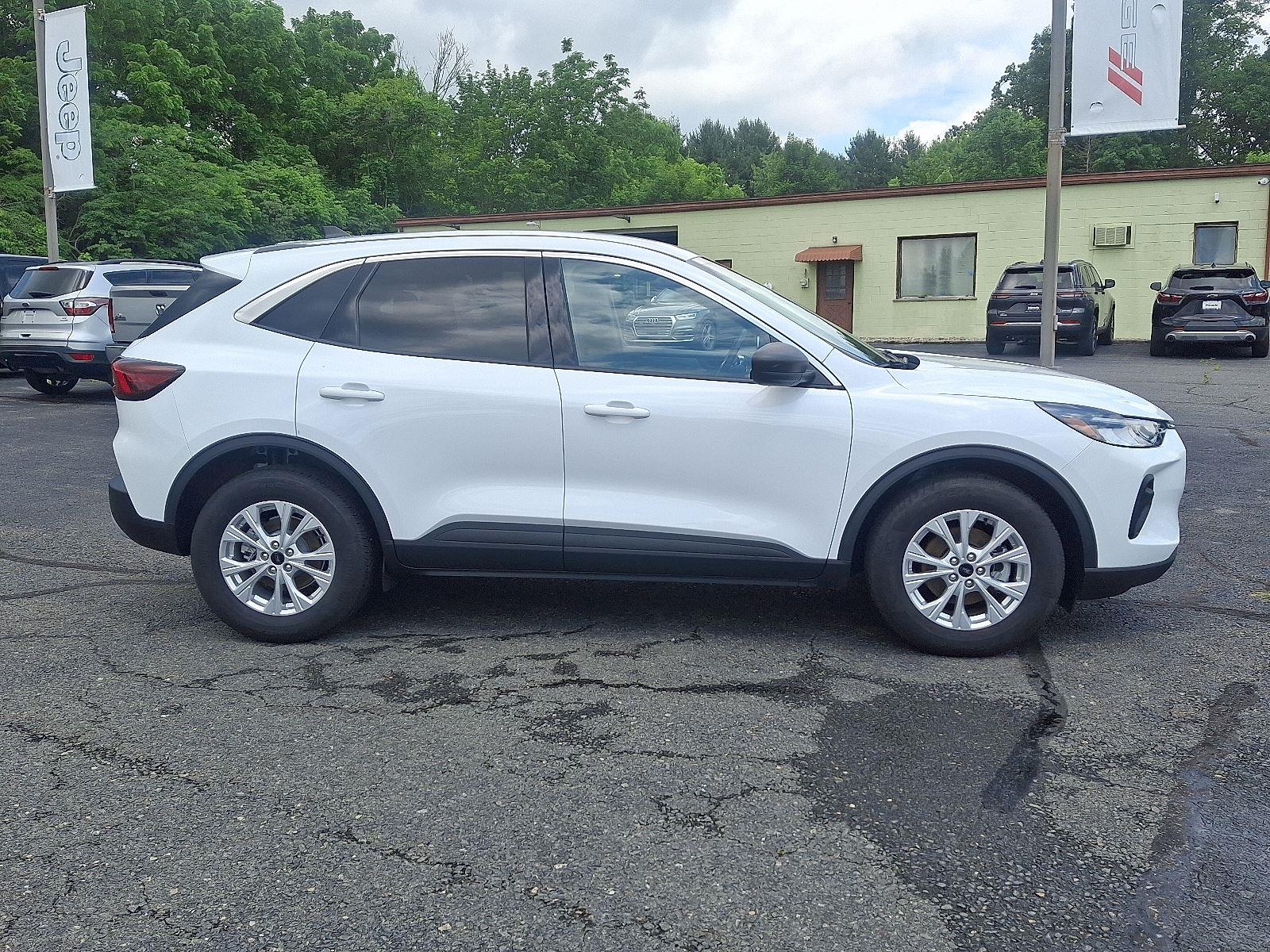 2023 Ford Escape Active photo 7