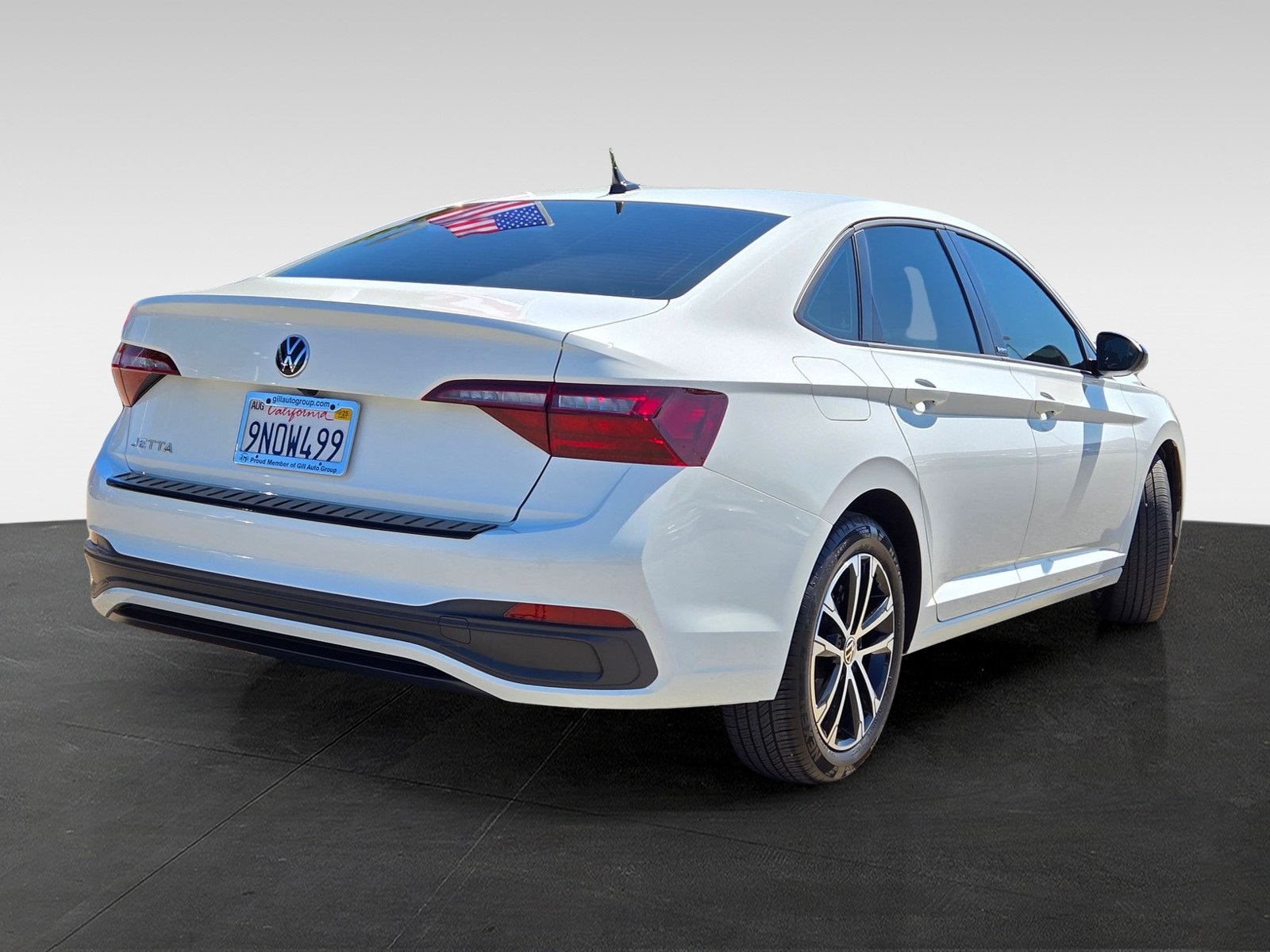 2024 Volkswagen Jetta 1.5T Sport photo 4