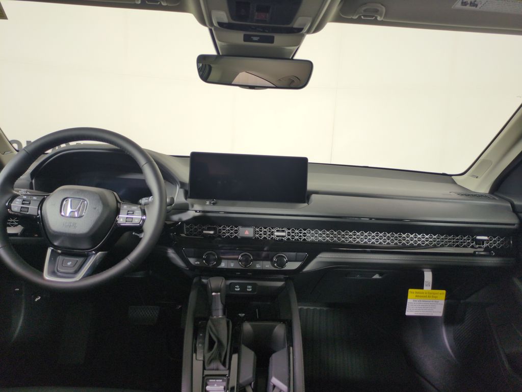 2025 Honda Accord Hybrid Touring photo 18