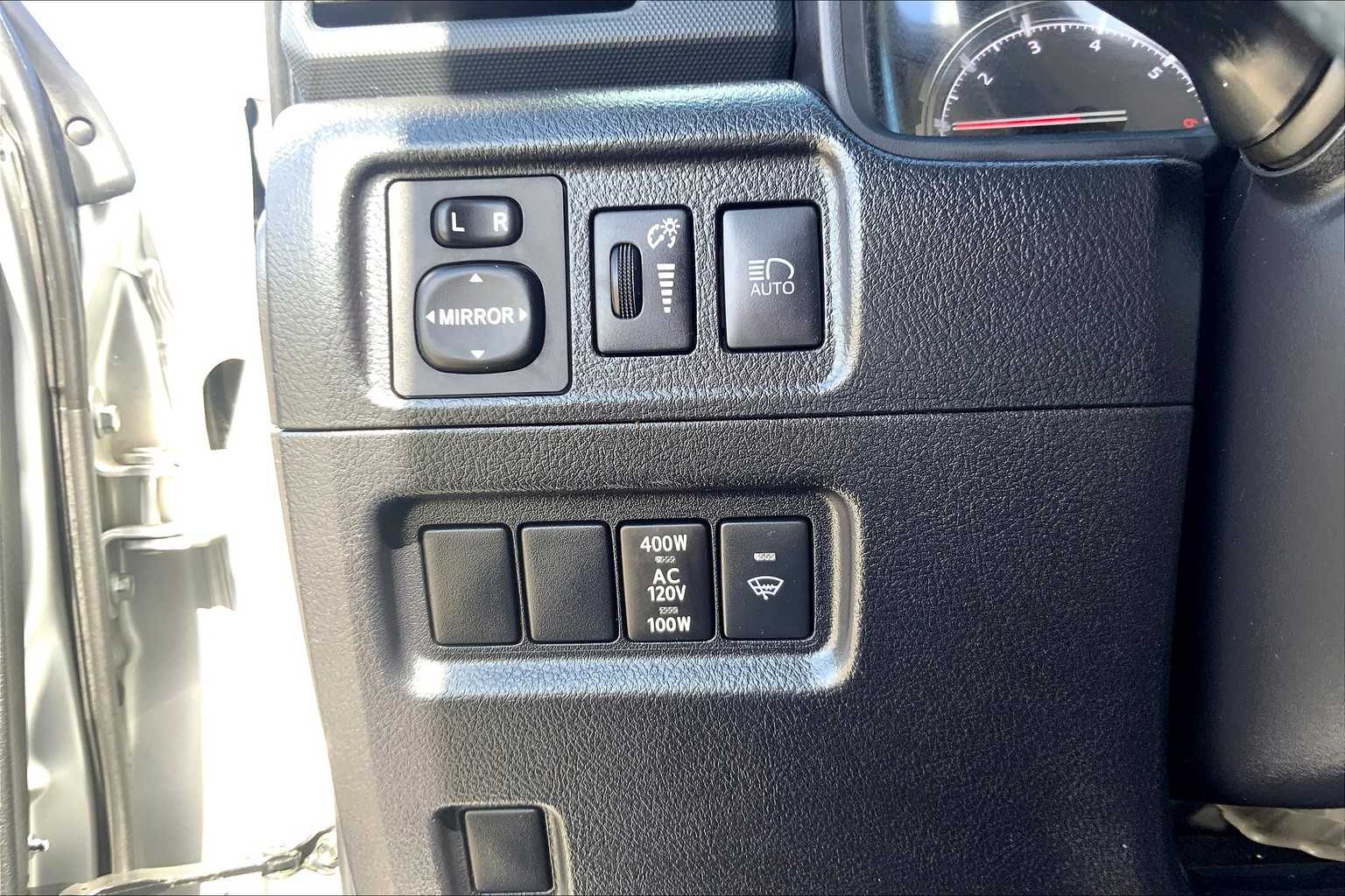 2024 Toyota 4Runner TRD photo 30