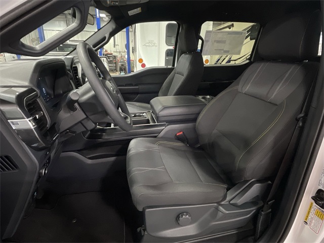 2025 Ford F-150 STX photo 17