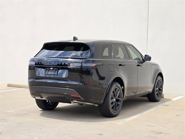 2026 Land Rover Range Rover Velar SE photo 4