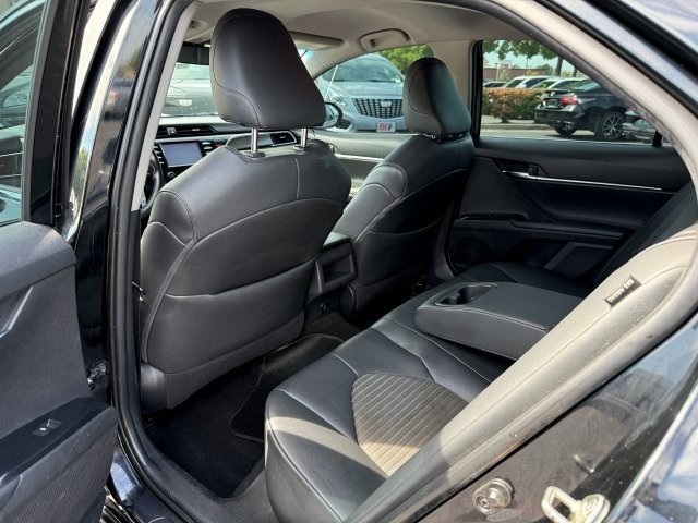 2018 Toyota Camry LE photo 14
