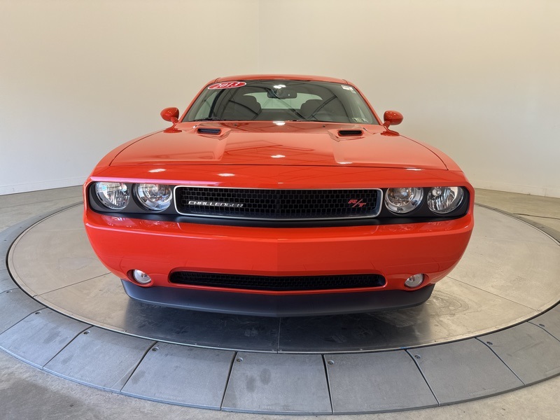 2013 Dodge Challenger R/T photo 2