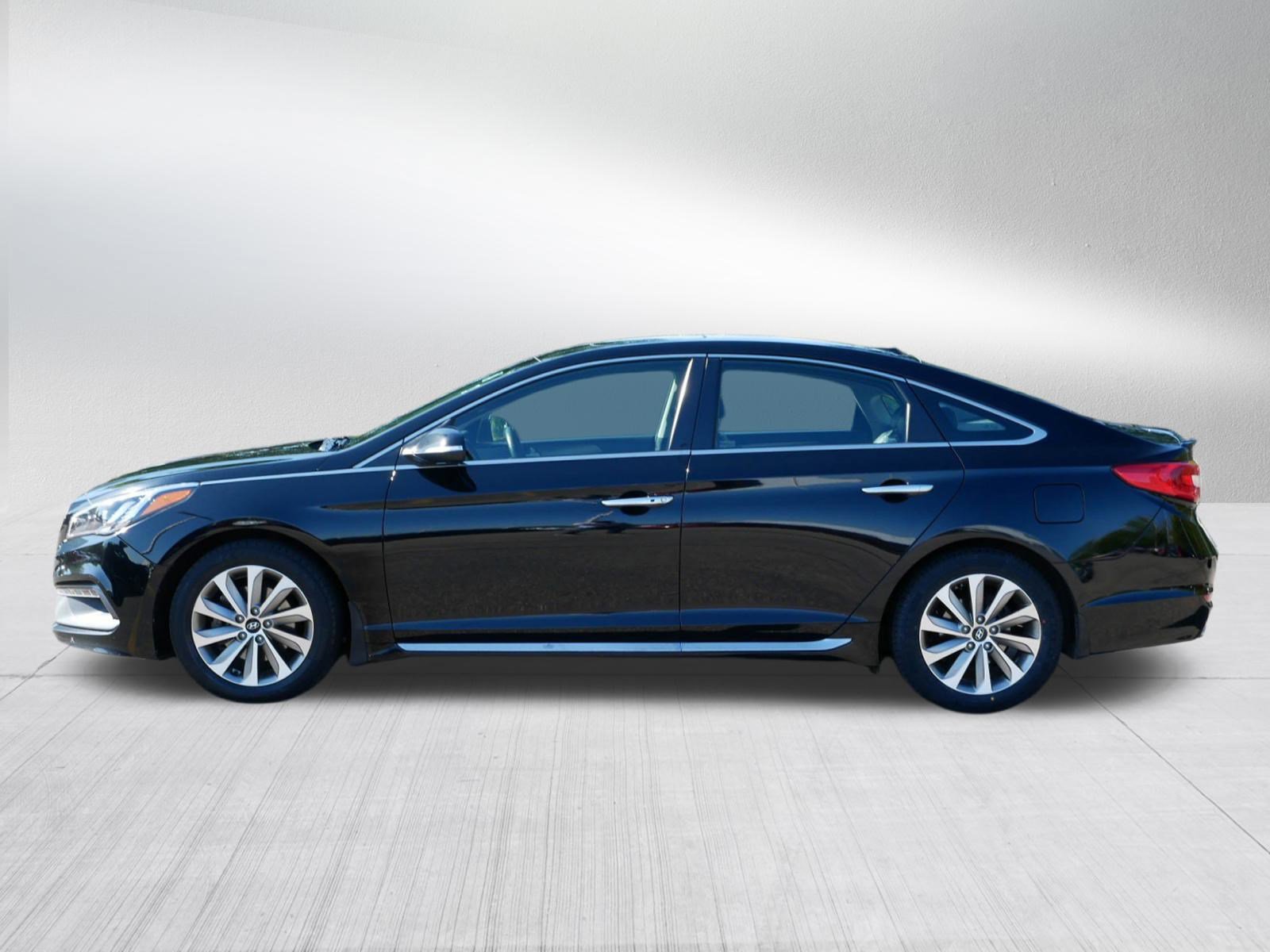 2017 Hyundai Sonata Sport photo 4