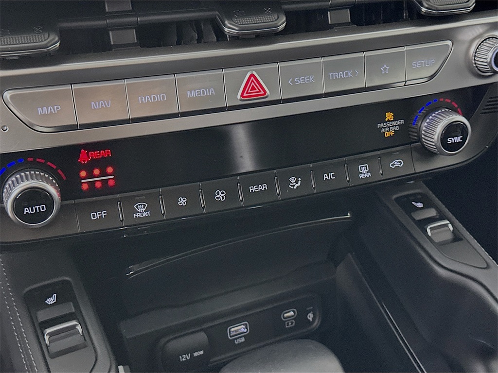 2023 Kia Telluride EX photo 18