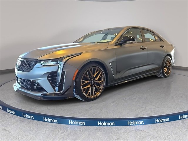2025 Cadillac CT4 V-Series Blackwing's photo