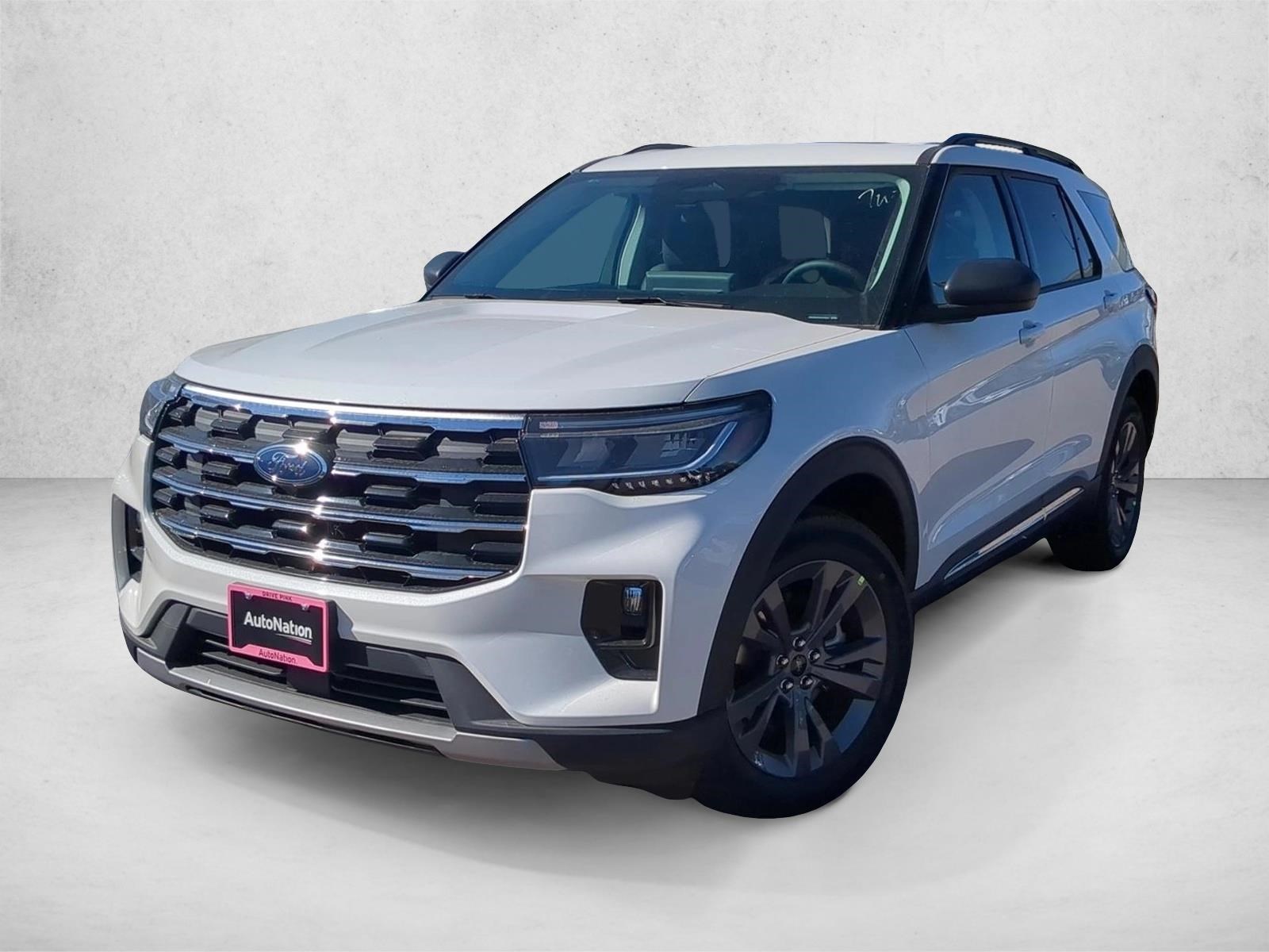 2025 Ford Explorer Active's photo