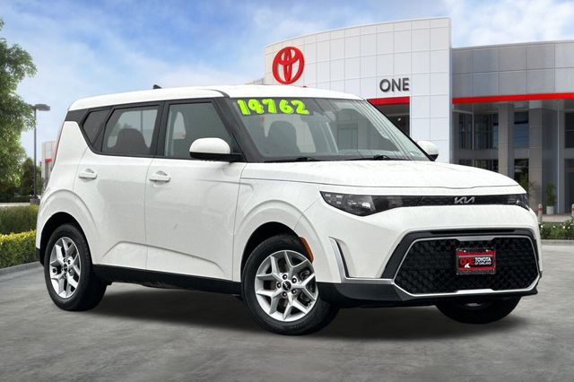 Used 2023 Kia Soul LX with VIN KNDJ23AUXP7855937 for sale in Oakland, CA