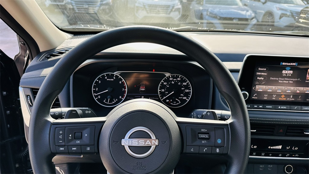 2026 Nissan Rogue S photo 16