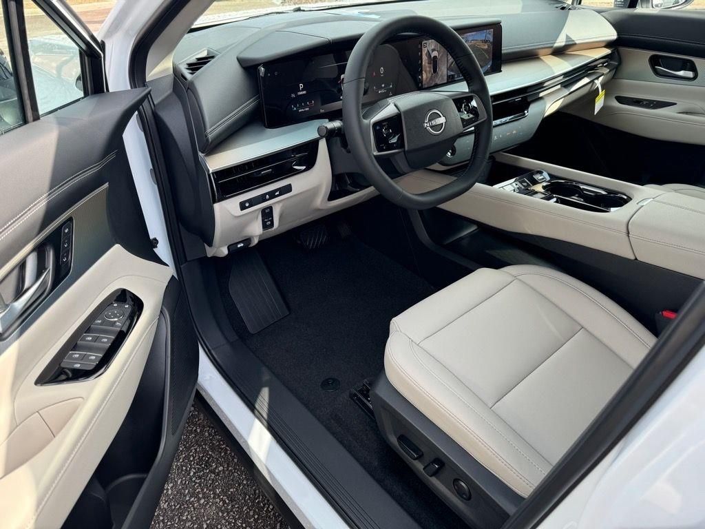 2025 Nissan Murano SL photo 3