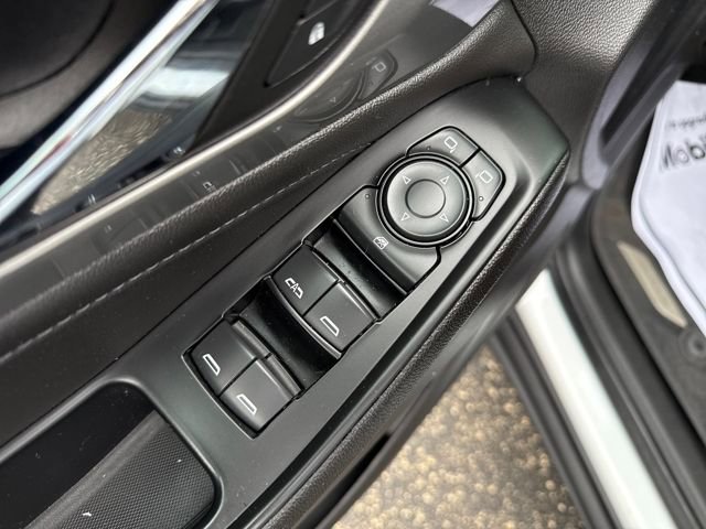 2023 Chevrolet Traverse Cloth photo 10