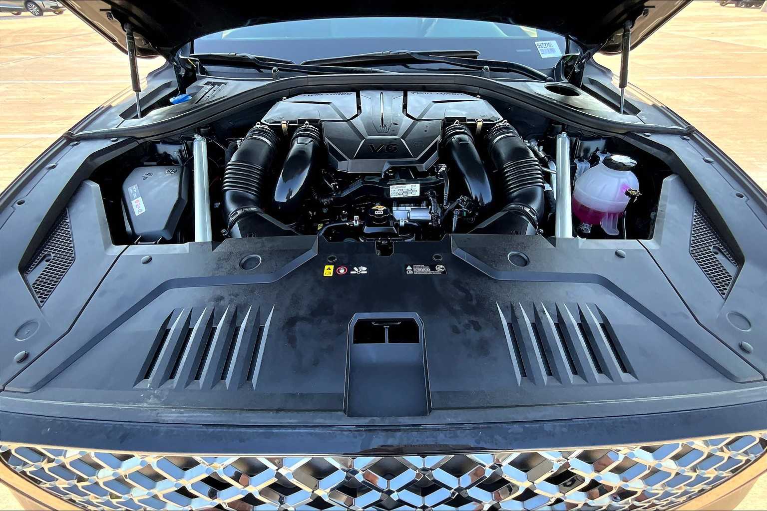 2025 Genesis GV70 3.5T Sport photo 31
