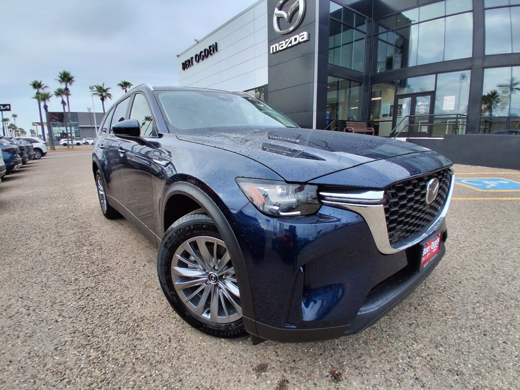 2026 Mazda CX-90 Select Package's photo