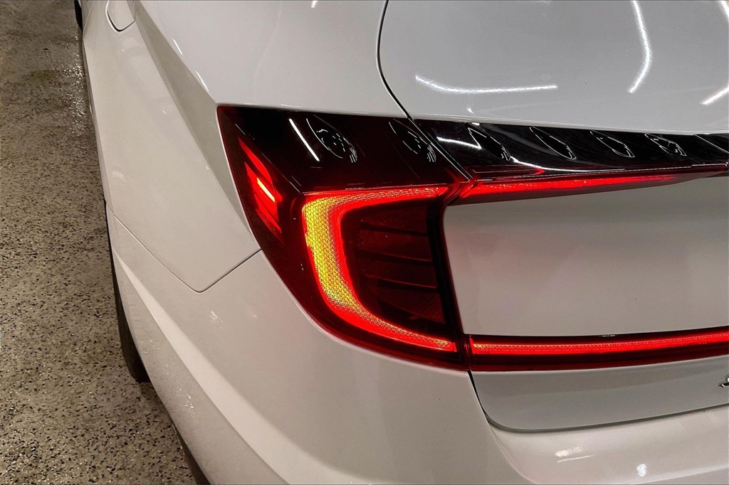 2021 HYUNDAI SONATA - Image 29