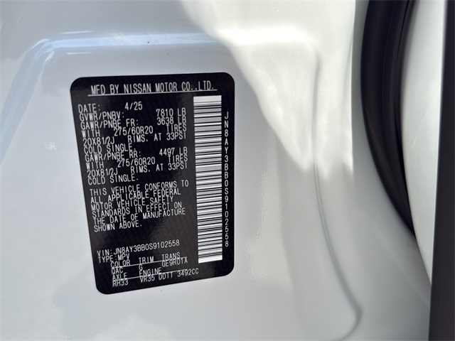 2025 Nissan Armada SL photo 22