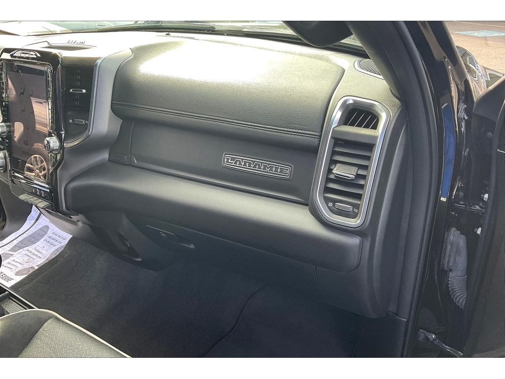 2025 Ram 1500 Laramie photo 15