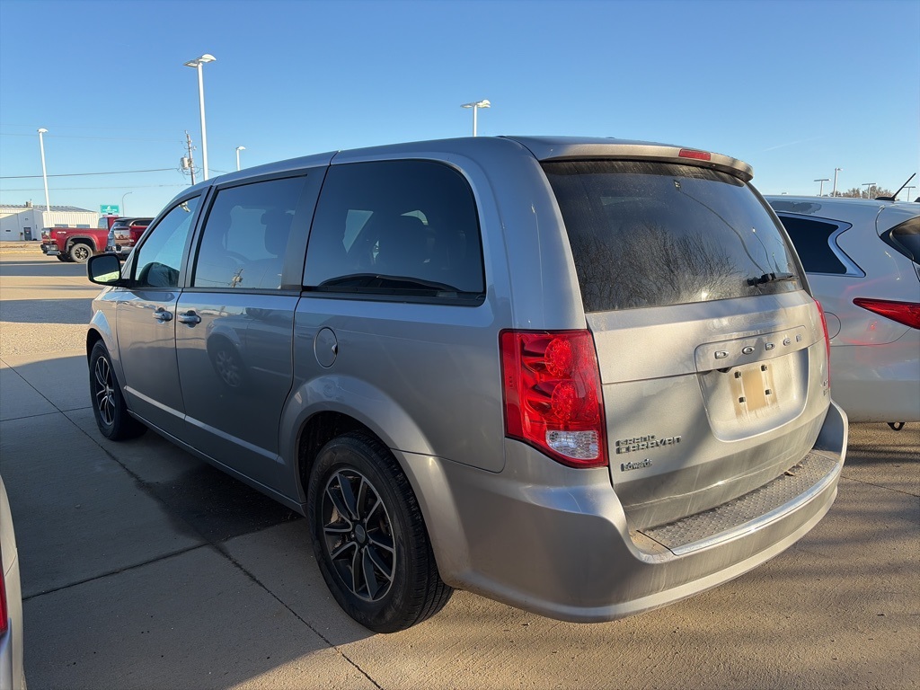 2019 Dodge Grand Caravan GT photo 3
