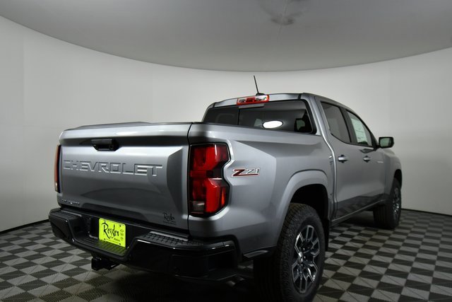 2026 Chevrolet Colorado Z71 photo 9