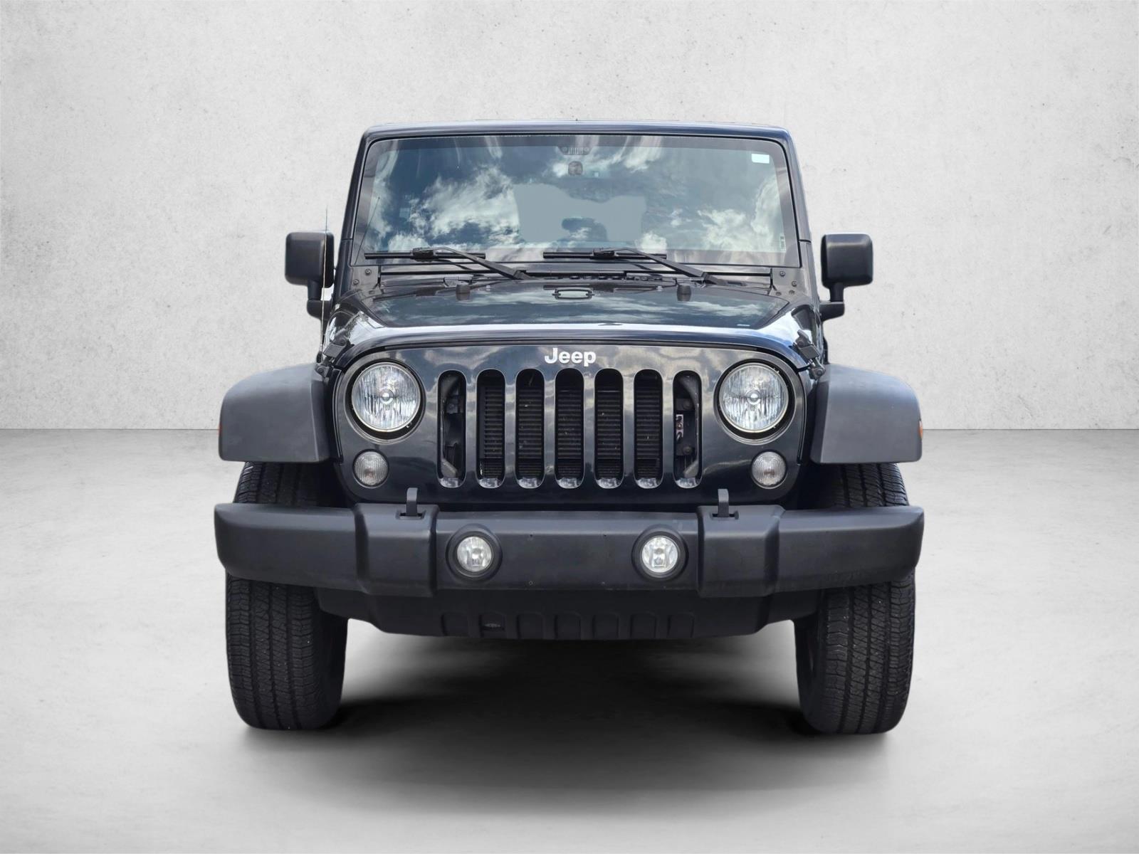 2016 Jeep Wrangler Unlimited Sport photo 2