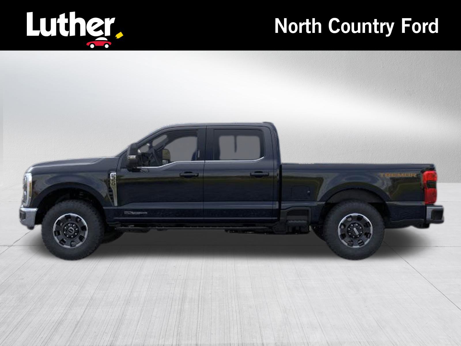 2026 Ford F-350 Lariat photo 3