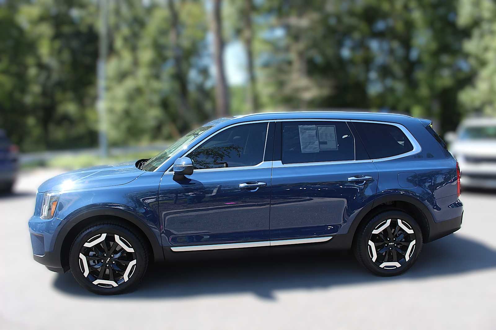 2023 Kia Telluride S photo 4