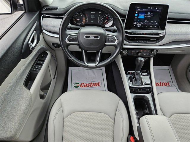 2022 Jeep Compass Latitude photo 11
