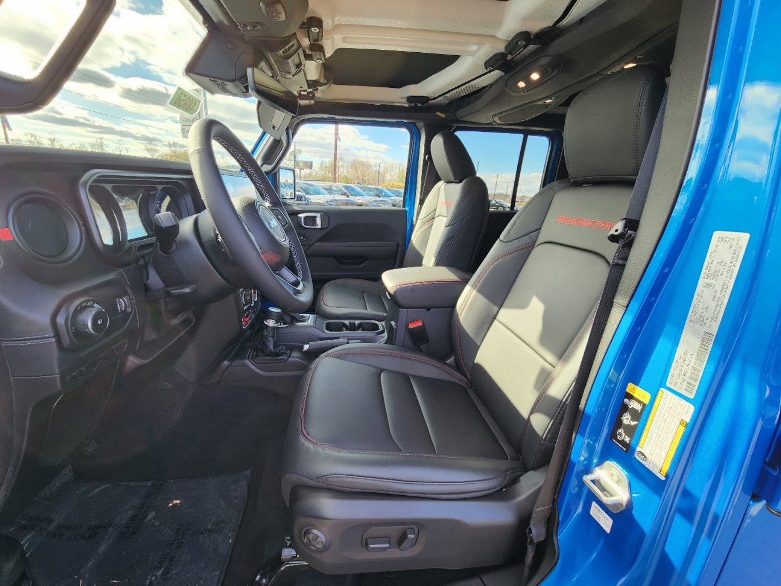 2025 Jeep Wrangler Rubicon X photo 15