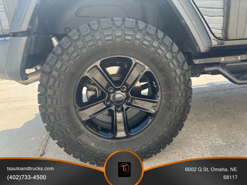 2020 Jeep Wrangler Unlimited Sport Altitude photo 9